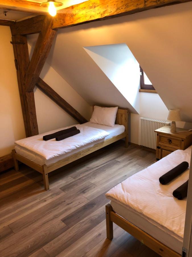Egrensis Apartments ロケト エクステリア 写真